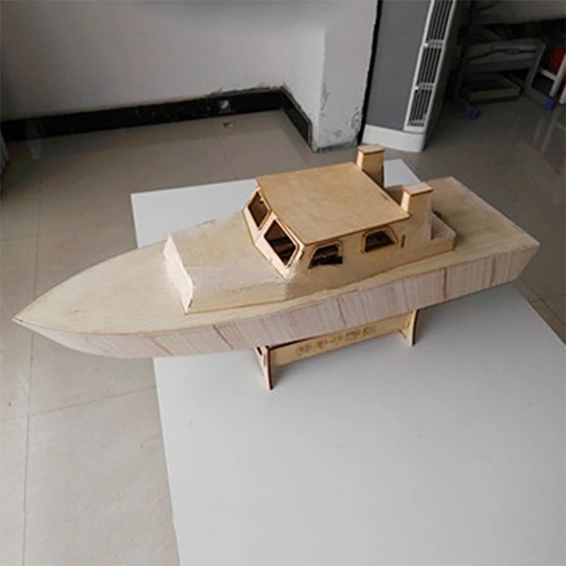 مجموعة نماذج القارب المجمعة Ku - مراجعة Model Kit Yacht وسعره